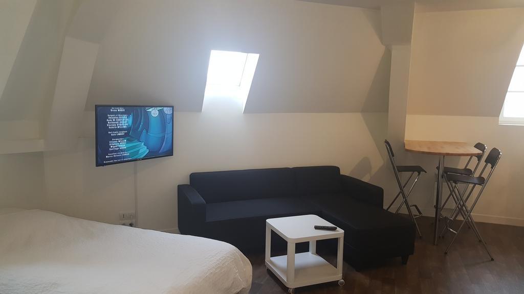 Au Pigeon Blanc Hotel Andouille ภายนอก รูปภาพ