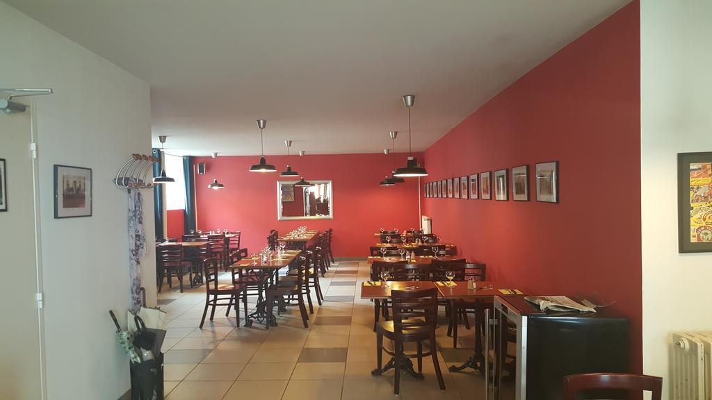 Au Pigeon Blanc Hotel Andouille ภายนอก รูปภาพ
